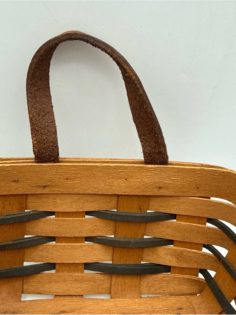 Vintage 1997 Longaberger Small Wall Hanging Key Basket Leather Strap Handle